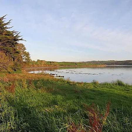 Charming For Two Guests By The River Shannon, Ireland Effernan