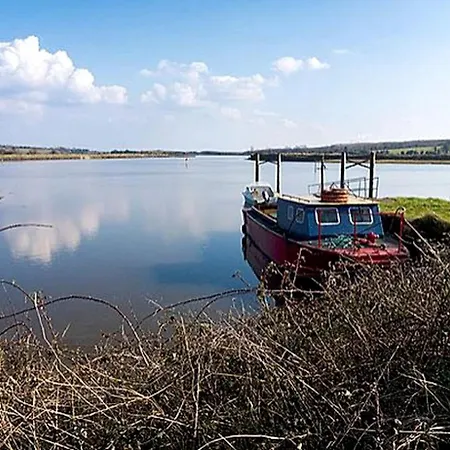 Charming For Two Guests By The River Shannon, Ireland Effernan