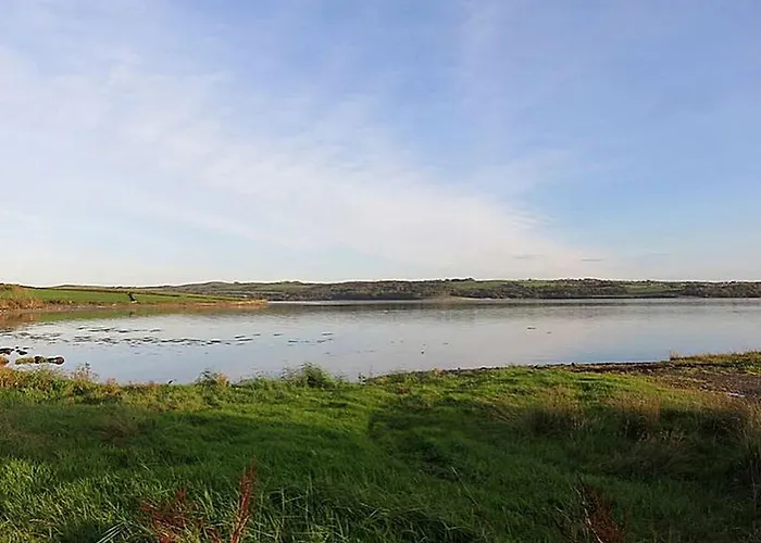 Feriehus Charming For Two Guests By The River Shannon, Ireland *