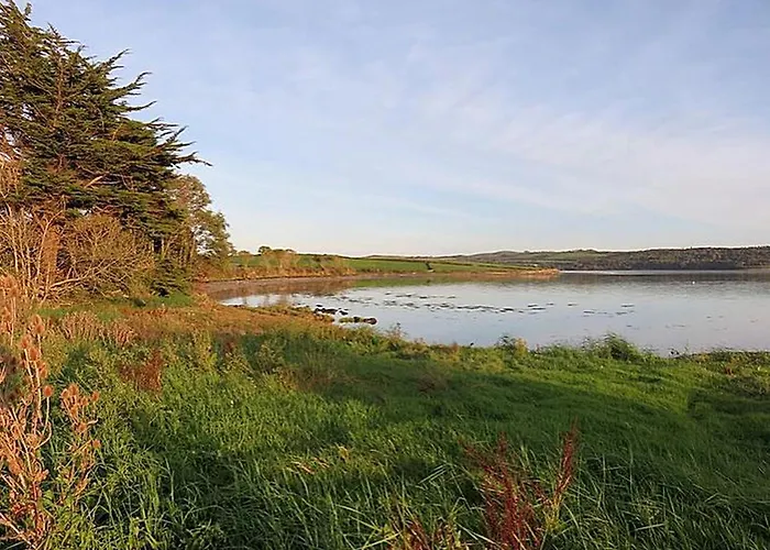 Charming For Two Guests By The River Shannon, Ireland Effernan
