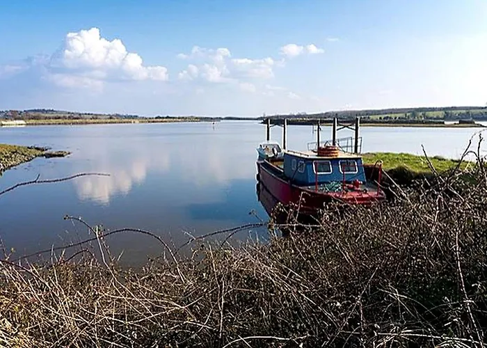 Charming For Two Guests By The River Shannon, Ireland Effernan
